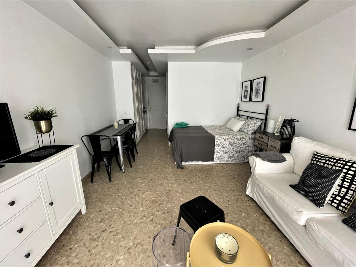 Ver620 - Terraza Con Vistas Al Mar, Reformado, Wifi, Fire Stick Amazon, Centro A 5 Min, Playa A 15 Min, Торремолинос Экстерьер фото